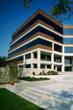 Plaza at Yarrow Bay Offices